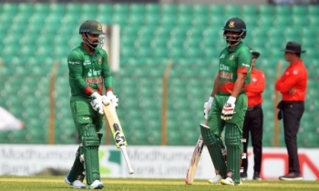 লিটনের টানা দ্বিতীয় ‘ডাক’, তামিমও ব্যর্থ লিটনের টানা দ্বিতীয় ‘ডাক’, তামিমও ব্যর্থ