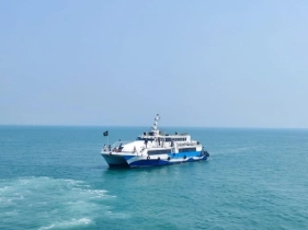 মুগ্ধতা ছড়ানো সেন্ট মার্টিন মুগ্ধতা ছড়ানো সেন্ট মার্টিন