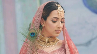 কলকাতার সিনেমা ও ঢাকার ওয়েব সিরিজে মিম কলকাতার সিনেমা ও ঢাকার ওয়েব সিরিজে মিম