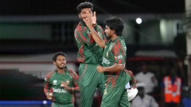 ভারত-অস্ট্রেলিয়ার বিপক্ষে বাংলাদেশের ট্রাম্পকার্ড হতে পারেন রিশাদ ভারত-অস্ট্রেলিয়ার বিপক্ষে বাংলাদেশের ট্রাম্পকার্ড হতে পারেন রিশাদ