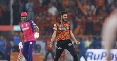 শ্বাসরুদ্ধকর শেষ ওভারে রাজস্থানকে ১ রানে হারালো হায়দরাবাদ শ্বাসরুদ্ধকর শেষ ওভারে রাজস্থানকে ১ রানে হারালো হায়দরাবাদ