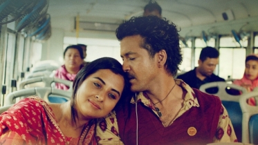 রাজ-বুবলীর ‘বেঁচে যাওয়া ভালোবাসা’ রাজ-বুবলীর ‘বেঁচে যাওয়া ভালোবাসা’