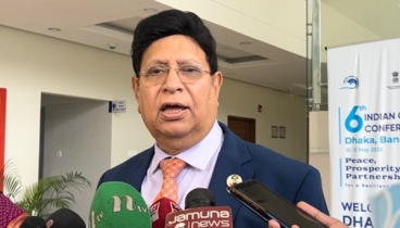 যুক্তরাষ্ট্রের ভিসা নীতিতে ভীত নয় সরকার যুক্তরাষ্ট্রের ভিসা নীতিতে ভীত নয় সরকার