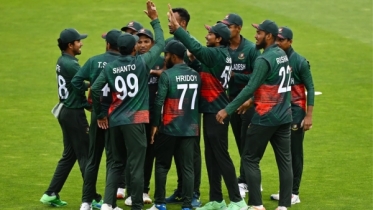 শ্রীলঙ্কার বিপক্ষে টি-টোয়েন্টিতে চমক, ওয়ানডেতে কারা