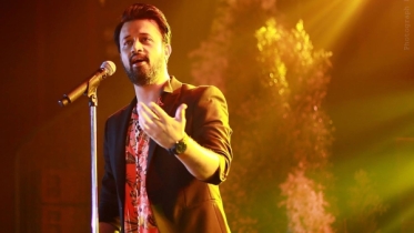 বাংলাদেশে আসছেন আতিফ আসলাম বাংলাদেশে আসছেন আতিফ আসলাম