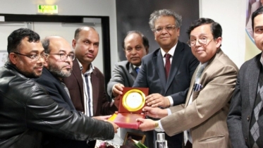 প্যারিসে রাষ্ট্রদূত তালহাকে নাগরিক সংবর্ধনা