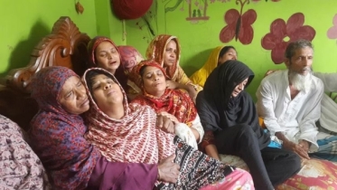 সৌদিতে সড়ক দুর্ঘটনায় ২৩ বছরের প্রবাস জীবনের সমাপ্তি মোজাম্মেলের সৌদিতে সড়ক দুর্ঘটনায় ২৩ বছরের প্রবাস জীবনের সমাপ্তি মোজাম্মেলের