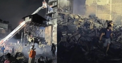 মধ্যরাতেও কাজ করছে ফায়ার সার্ভিসের ৪০ ইউনিট