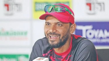 আইপিএল যে কারণে ‘মাথাব্যথা’ নয় মাশরাফির আইপিএল যে কারণে ‘মাথাব্যথা’ নয় মাশরাফির