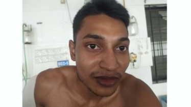 ফায়ার ফাইটার শান্তর জীবন বাজি রেখে আগুন নেভানোর চেষ্টা ফায়ার ফাইটার শান্তর জীবন বাজি রেখে আগুন নেভানোর চেষ্টা