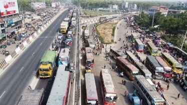 ঢাকা-টাঙ্গাইল মহাসড়কের চন্দ্রায় যানবাহনের দীর্ঘ সারি ঢাকা-টাঙ্গাইল মহাসড়কের চন্দ্রায় যানবাহনের দীর্ঘ সারি