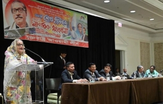 অগ্নিসন্ত্রাসীরা যেন কখনোই ক্ষমতায় ফিরতে না পারে: প্রধানমন্ত্রী