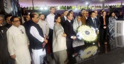 ১৫ আগস্টের ঘটনা বিদেশি দূতদের সামনে তুলে ধরলো আওয়ামী লীগ ১৫ আগস্টের ঘটনা বিদেশি দূতদের সামনে তুলে ধরলো আওয়ামী লীগ