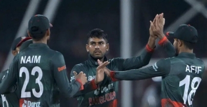 বড় জয়ে সুপার ফোরের আশা বাঁচিয়ে রাখলো বাংলাদেশ বড় জয়ে সুপার ফোরের আশা বাঁচিয়ে রাখলো বাংলাদেশ