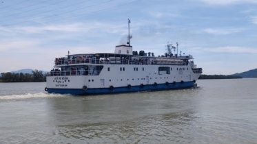 দেড় বছর পর টেকনাফ-সেন্টমার্টিন জাহাজ চলাচল শুরু দেড় বছর পর টেকনাফ-সেন্টমার্টিন জাহাজ চলাচল শুরু