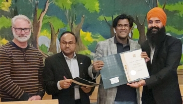 স্বেচ্ছাসেবায় সম্মাননা পেলেন সাংবাদিক আহসান রাজীব স্বেচ্ছাসেবায় সম্মাননা পেলেন সাংবাদিক আহসান রাজীব
