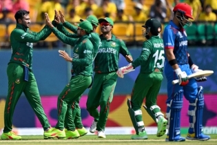 অলরাউন্ড মিরাজে আফগানিস্তানকে গুঁড়িয়ে শুরু বাংলাদেশের বিশ্বকাপ অলরাউন্ড মিরাজে আফগানিস্তানকে গুঁড়িয়ে শুরু বাংলাদেশের বিশ্বকাপ