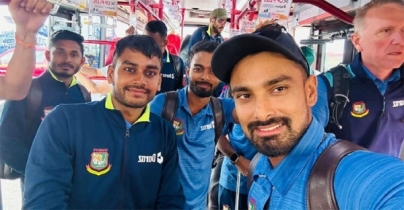 পুণেতে সাংবাদিকদের দেখে ক্ষেপে গেলেন লিটন পুণেতে সাংবাদিকদের দেখে ক্ষেপে গেলেন লিটন