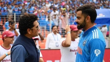 শচিনকে ছাড়িয়ে এক বিশ্বকাপে সর্বোচ্চ রানের মালিক কোহলি শচিনকে ছাড়িয়ে এক বিশ্বকাপে সর্বোচ্চ রানের মালিক কোহলি