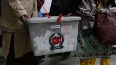 বাংলাদেশের নির্বাচন নিয়ে ব্যাপক আগ্রহ পশ্চিমবঙ্গে বাংলাদেশের নির্বাচন নিয়ে ব্যাপক আগ্রহ পশ্চিমবঙ্গে