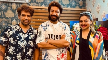 ট্রেন্ডিংয়ে `রাজকুমার` সিনেমার প্রথম গান ট্রেন্ডিংয়ে `রাজকুমার` সিনেমার প্রথম গান