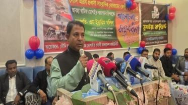 সৌদি আরব প্রবাসী সাংবাদিক ফোরামের নেতৃবৃন্দকে সম্মাননা