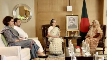 শেখ হাসিনার সঙ্গে সাক্ষাতে গান্ধী পরিবারের সদস্যরা শেখ হাসিনার সঙ্গে সাক্ষাতে গান্ধী পরিবারের সদস্যরা