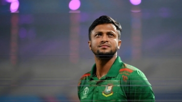 আবারও বল হাতে ফিরতে কী করতে হবে সাকিবকে? আবারও বল হাতে ফিরতে কী করতে হবে সাকিবকে?