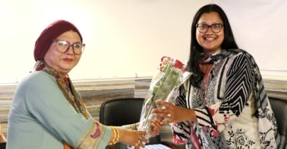 ব্রুকলিন ডিস্ট্রিক্ট সিটি কাউন্সিলর শাহানা হানিফকে ফুলেল শুভেচ্ছা ব্রুকলিন ডিস্ট্রিক্ট সিটি কাউন্সিলর শাহানা হানিফকে ফুলেল শুভেচ্ছা
