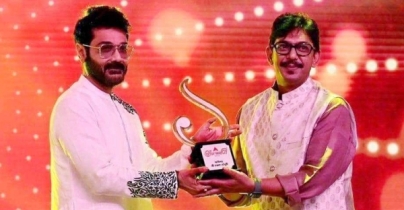 কলকাতায় ‘সেরা বাঙালি’ চঞ্চল চৌধুরী কলকাতায় ‘সেরা বাঙালি’ চঞ্চল চৌধুরী