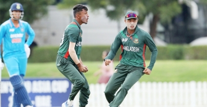 চ্যাম্পিয়ন ভারতকে বিদায় করে ফাইনালে বাংলাদেশ চ্যাম্পিয়ন ভারতকে বিদায় করে ফাইনালে বাংলাদেশ