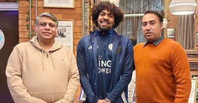 লাল-সবুজ জার্সিতে খেলতে মুখিয়ে ইংলিশ লিগের হামজা চৌধুরী লাল-সবুজ জার্সিতে খেলতে মুখিয়ে ইংলিশ লিগের হামজা চৌধুরী