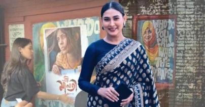 গ্রাফিতিতে পোস্টার, ক্ষমা চাইলেন মেহজাবীন গ্রাফিতিতে পোস্টার, ক্ষমা চাইলেন মেহজাবীন