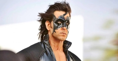 চমক নিয়ে আসছেন হৃতিক