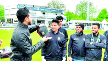 দেশে ফিরেছে টাইগাররা দেশে ফিরেছে টাইগাররা