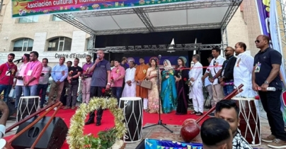 বার্সেলোনায় ঐতিহ্যবাহী বাংলার মেলা বার্সেলোনায় ঐতিহ্যবাহী বাংলার মেলা