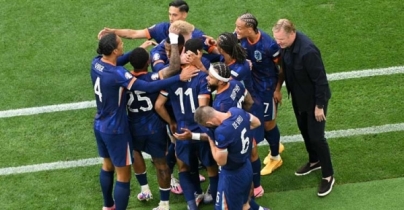 রোমানিয়ার স্বপ্নযাত্রা থামিয়ে কোয়ার্টার ফাইনালে নেদারল্যান্ডস রোমানিয়ার স্বপ্নযাত্রা থামিয়ে কোয়ার্টার ফাইনালে নেদারল্যান্ডস