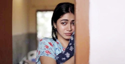 নিচ্ছিলেন বিয়ের প্রস্তুতি, বাবা হারিয়ে বিহ্বল অভিনেত্রী নিচ্ছিলেন বিয়ের প্রস্তুতি, বাবা হারিয়ে বিহ্বল অভিনেত্রী